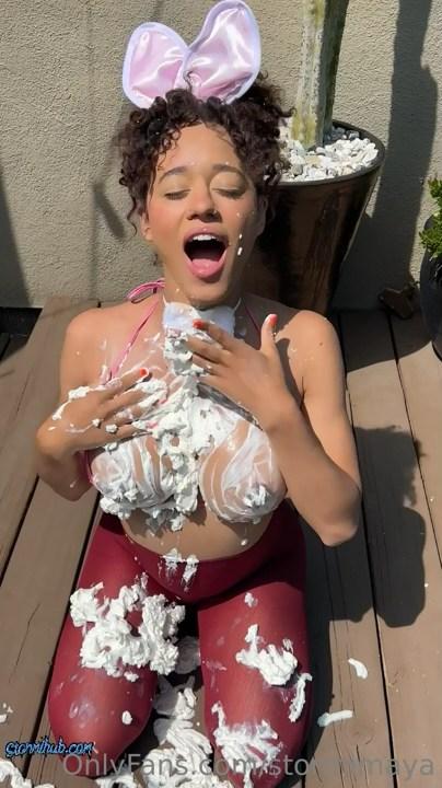 Stormi Maya Gets Naked In Whipped Cream OnlyFans Video 9