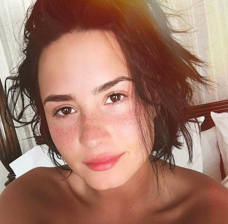 Demi Lovato Nudes Snapchat Hacked Leaked Influencerchicks