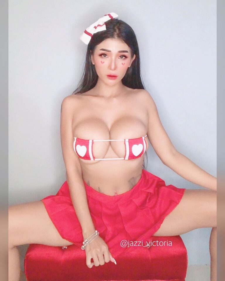 Jazzi Victoria sex tape and nudes photos leaks online from her Cosplay, onl...