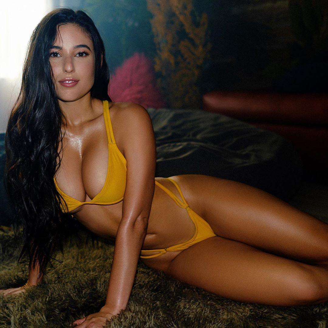 Angie Varona Bikini Photoshoot Onlyfans Leaked 6