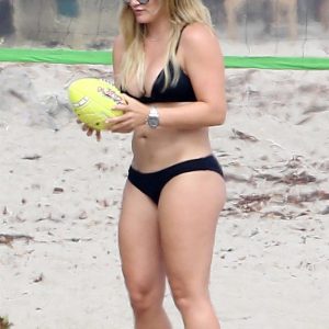 Hilary Duff Beach Bikini Set Leaked